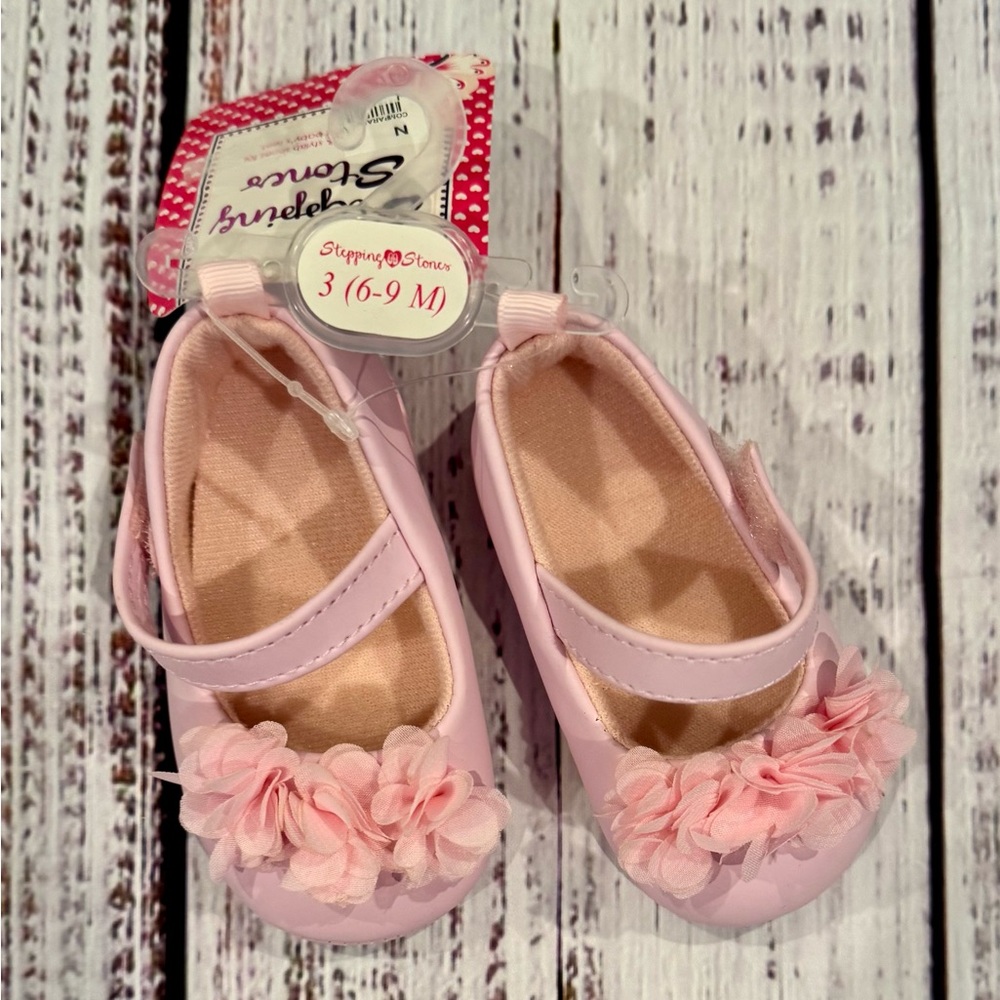 NWT Stepping Stones Pink Baby Shoes Size 3 (6-9 Months)